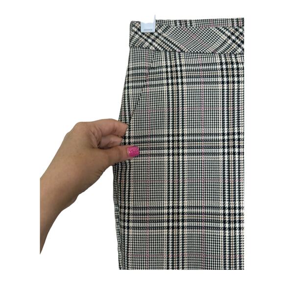H&M black cream plaid flat front straight legs pants size 2 - Picture 6 of 8